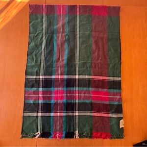 Lands Downunder Plaid Wool Cotton Throw Sample